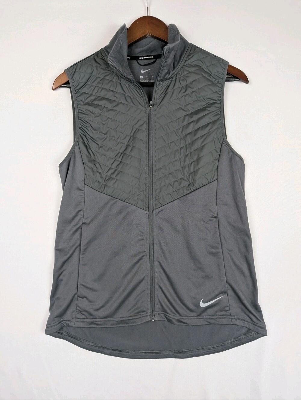 Nike Women's Medium Essential Lightweight Running Vest Dark Grey Zip Pockets